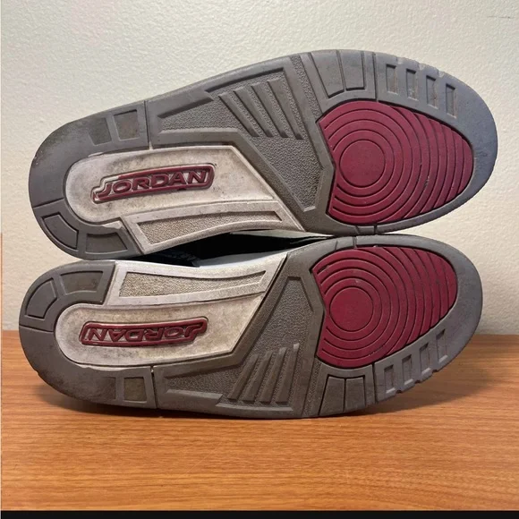 Jordan 3 Retro Black Cement - Picture 7 of 15